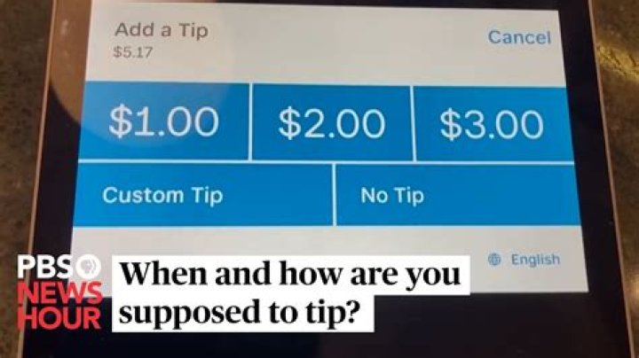 Are you supposed to tip travel agent?