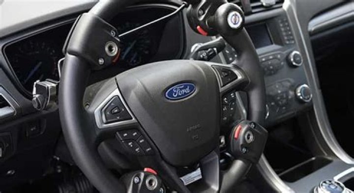 Can a person with MS drive?