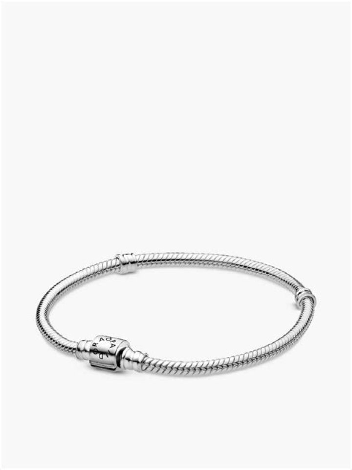 Can I adjust my Pandora bracelet?