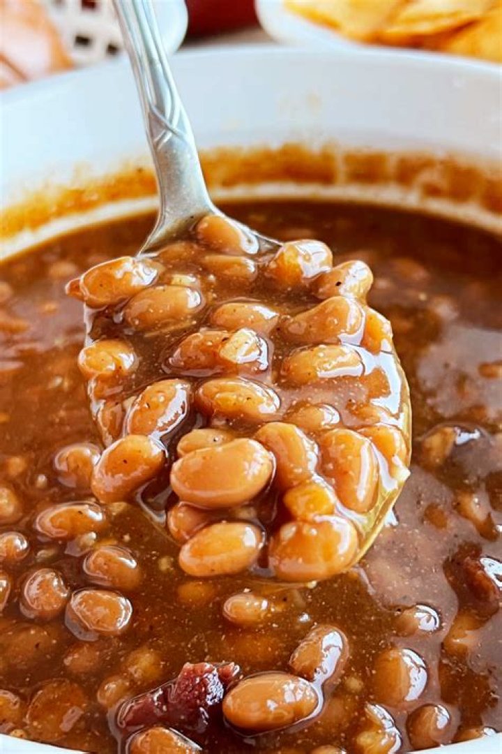 Can I eat baked beans with a stoma?