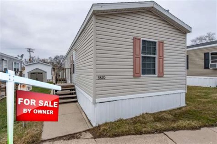 Can I sell a mobile home without a title in Alabama?