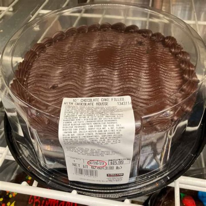 Can u freeze Costco cake?