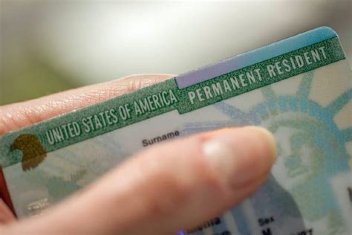 Can you get a Green Card through real estate?