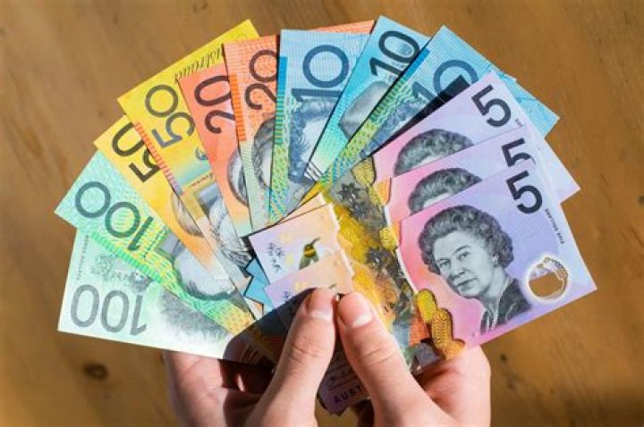 Can you use US money in Australia?