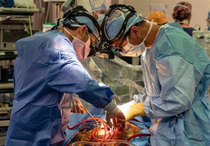 Do Pediatric surgeons make more than regular surgeons?