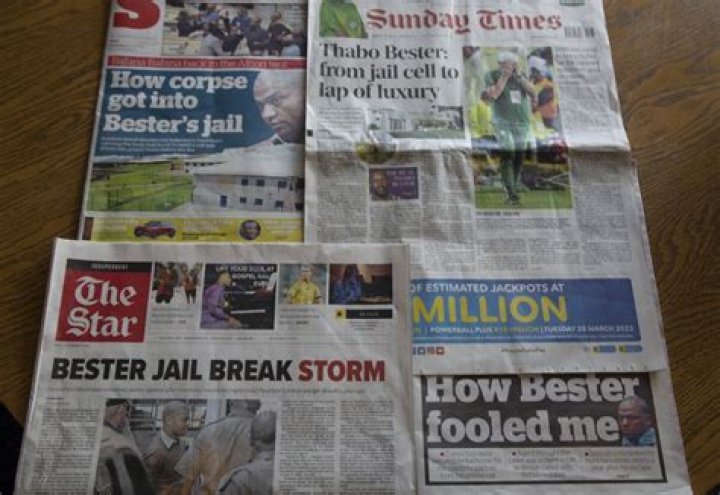 How do you get a story in a newspaper?