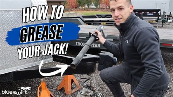 How do you grease a pizzelle maker?