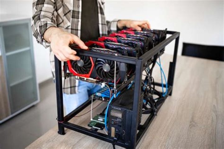 How do you make a crypto miner?