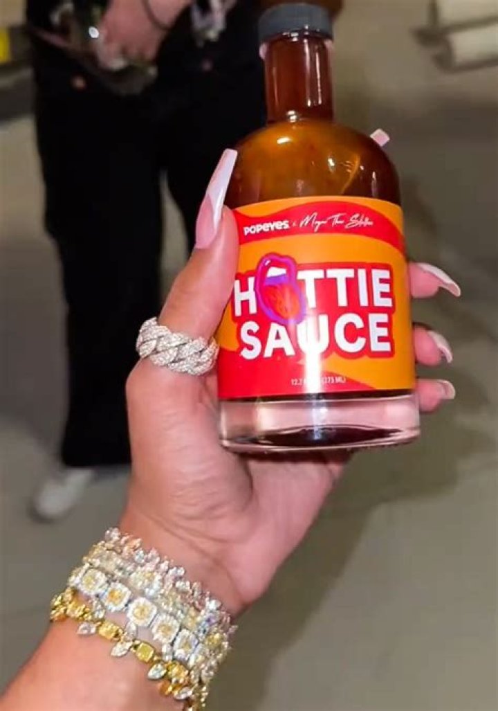 How do you make Megan Thee Stallion sauce?