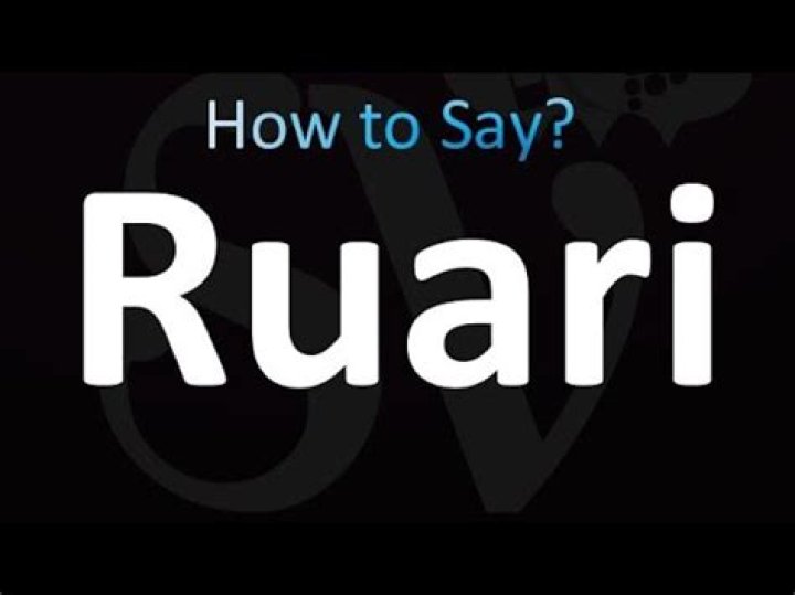 How do you pronounce Ruari?