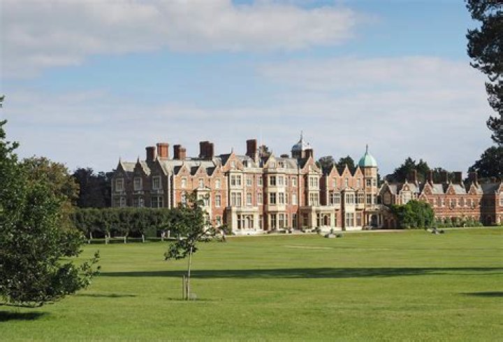 How long can an estate be open in Illinois?