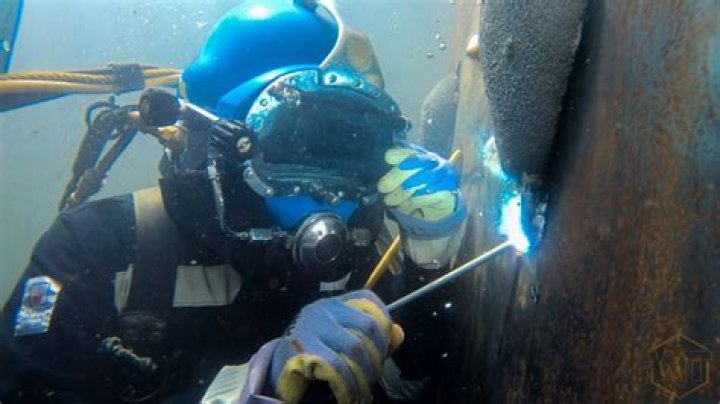 How long does it take to become an underwater welder?