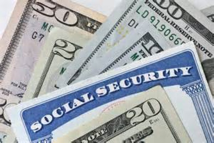How much can you earn in 2020 and draw Social Security at age 65?