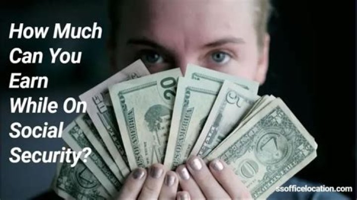 How much can you earn while claiming Income Support?