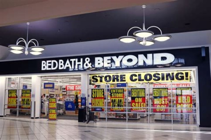 How much do Bed Bath and Beyond cashiers make?
