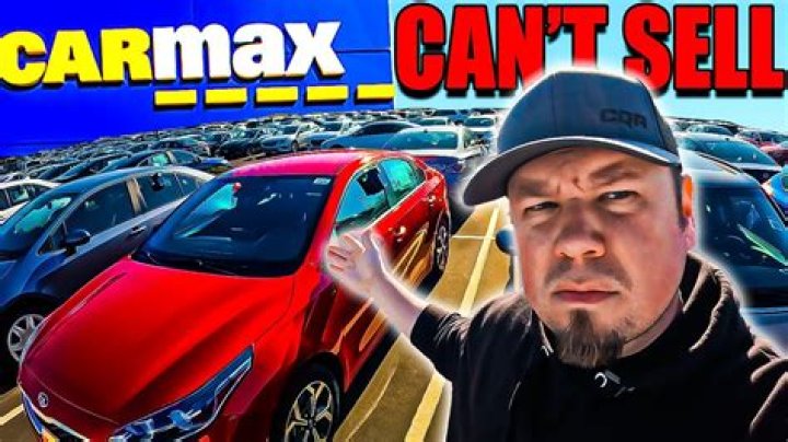 How much do buyers at CarMax make?