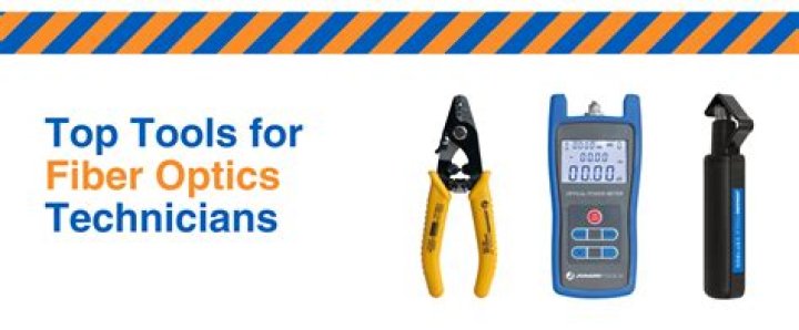 How much do fiber optic technicians make a year?