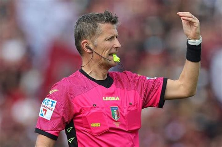 How much do local soccer referees make?