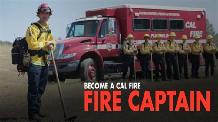 How much do Los Angeles fire captains make?