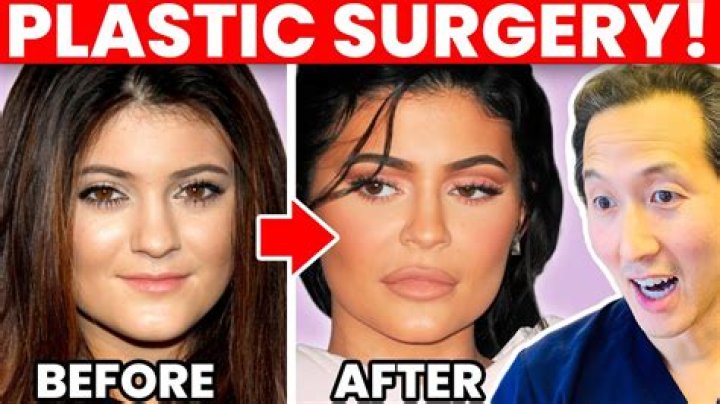How much do plastic surgery doctors make?