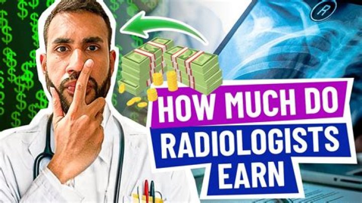 How much do radiologists earn in India?