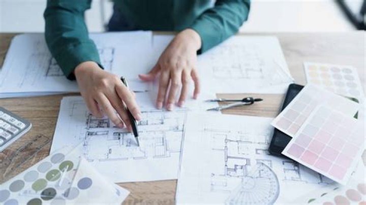How much does a architectural technician get paid?