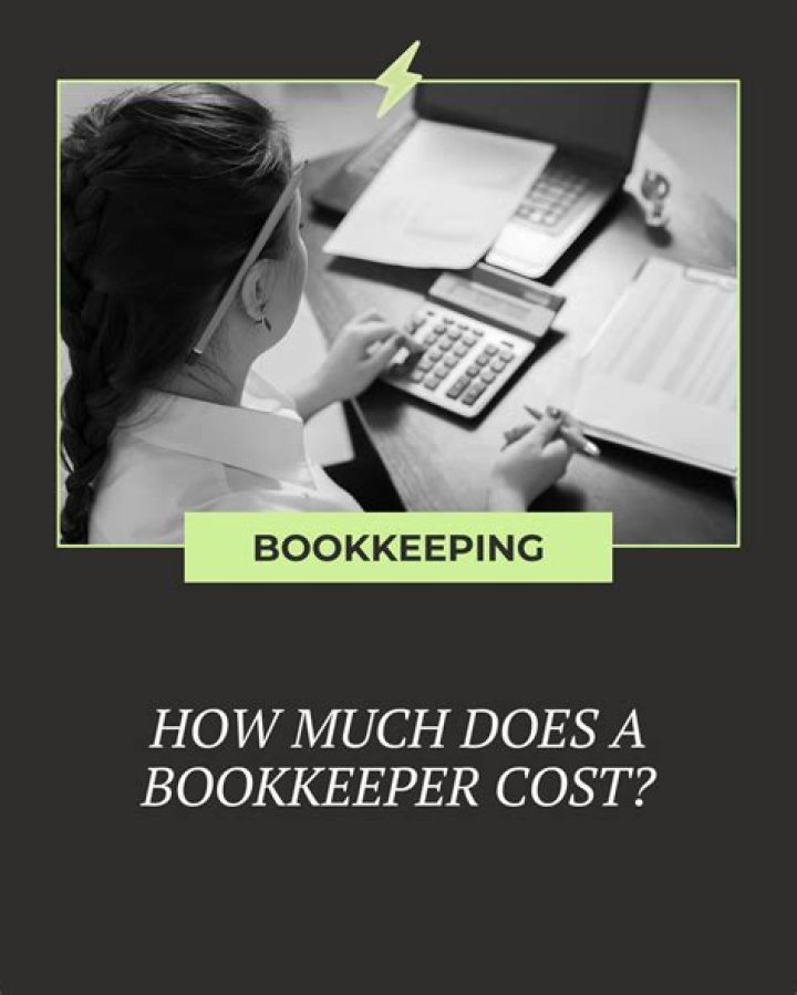 How much does a Bookkeeper make yearly?