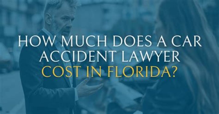 How much does a lawyer makes in Florida?