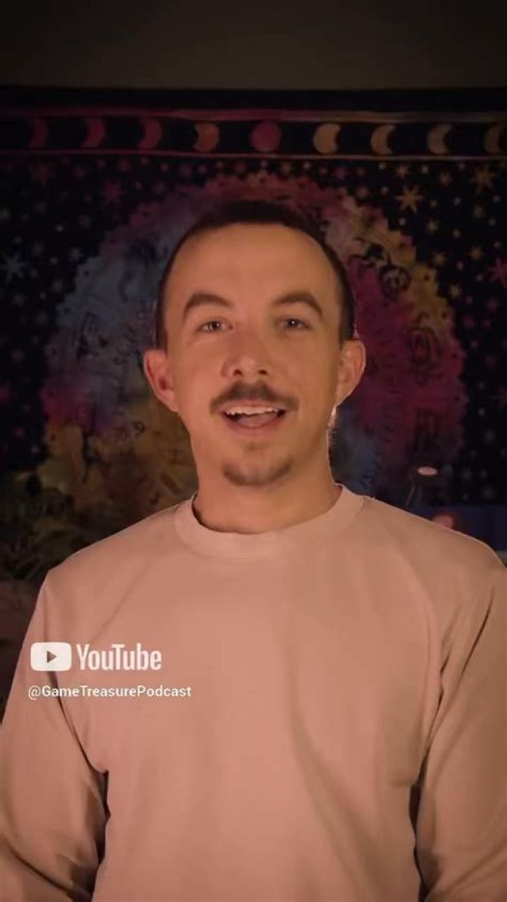 How much does a small time rapper make?