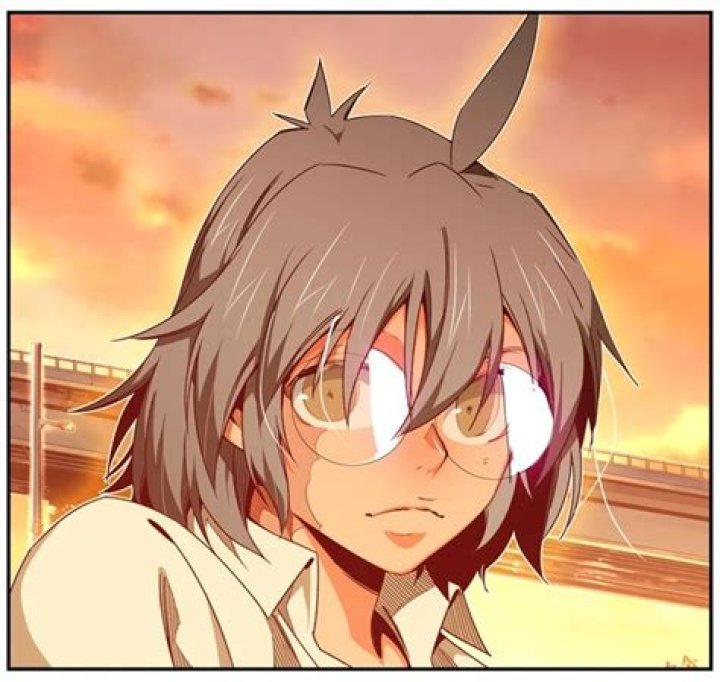 How old is Yoo Mira?