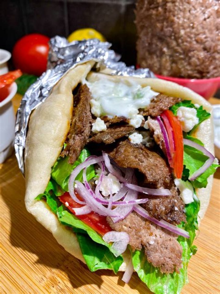 Is a gyro a sandwich or a taco?