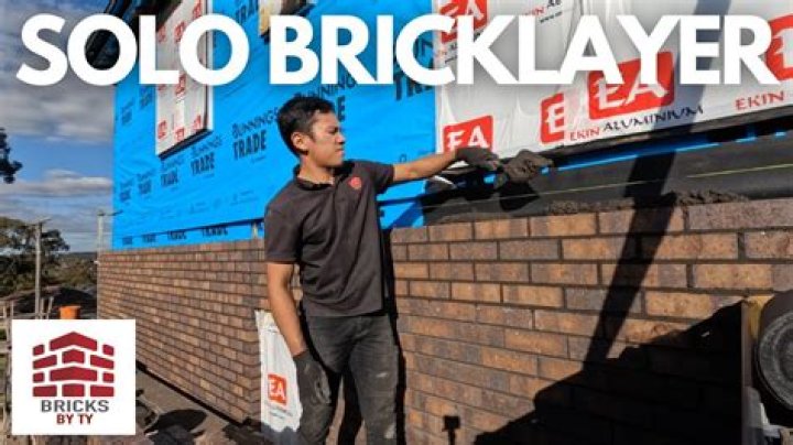 Is bricklaying good money in Australia?