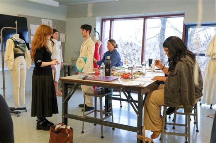 Is fashion design school Expensive?