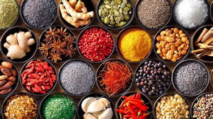 Should dried spices be refrigerated?