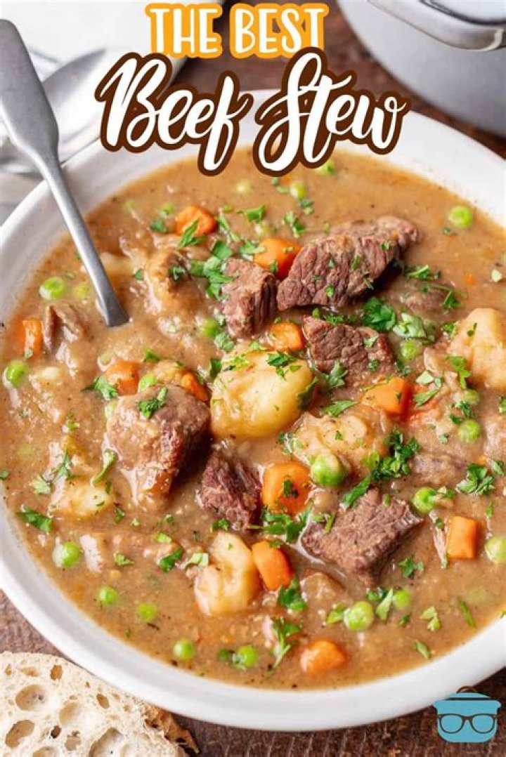 Should you flour beef for stew?