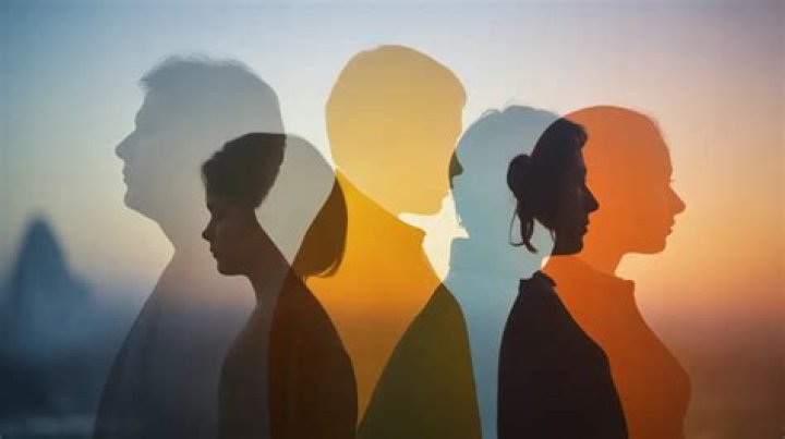 What age does bipolar peak?