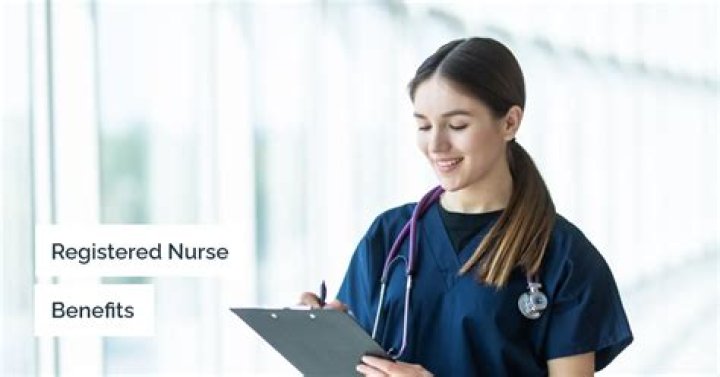 What are some benefits of being a registered nurse?
