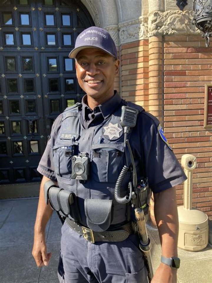 What college should you go to if you want to be a police officer?