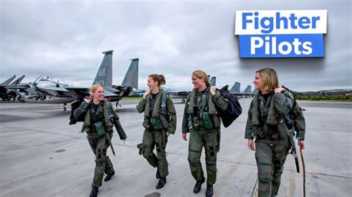 What do fighter pilots do in the Air Force?