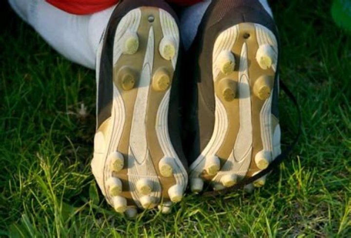 What does FG mean in football boots?