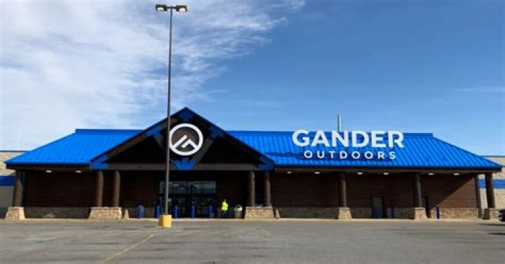 What does Gander Outdoors pay?