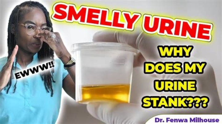 What does smelly urine mean female?