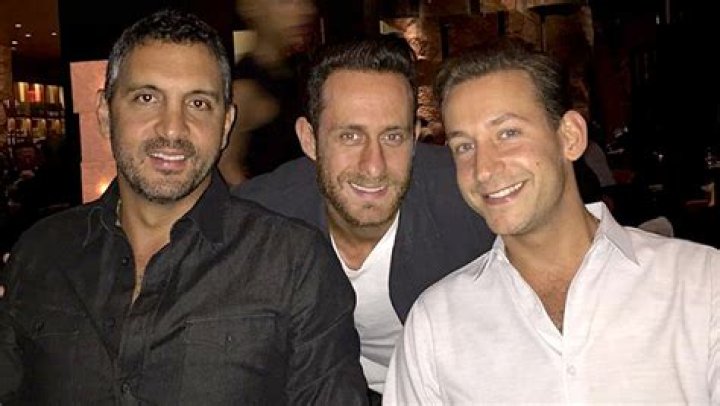 What happened David Parnes brother?