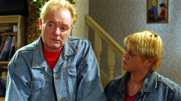 What happened to Les Battersby?