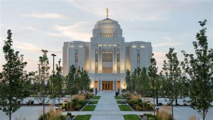 What happens inside Mormon temples?