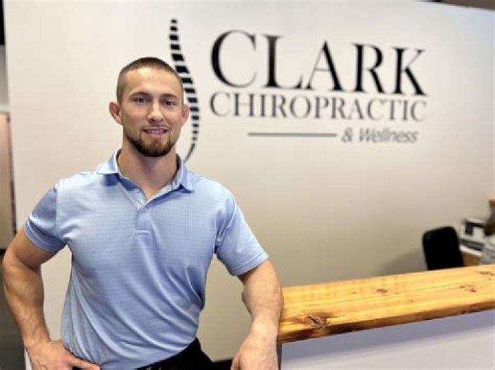 What is a chiropractic health assistant?