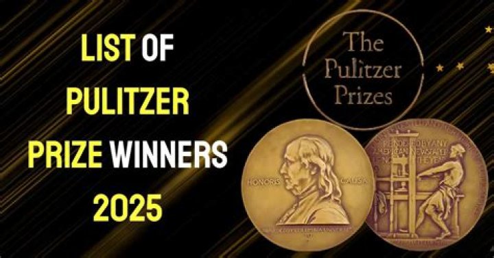 What is the name of the prize Joseph Pulitzer?