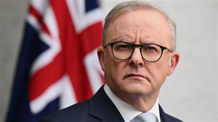 What is the salary of Australian Prime Minister?