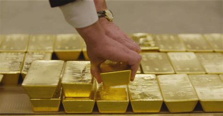 What is the value of a gold bullion?