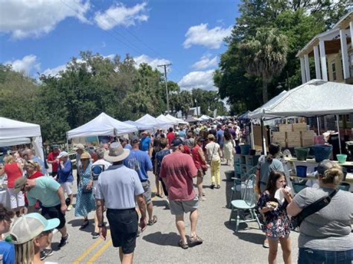 What is Tim Cahills net worth?